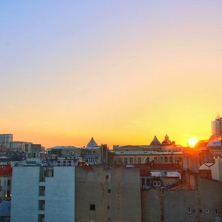 Color Apartments Downtown Bucarest Esterno foto