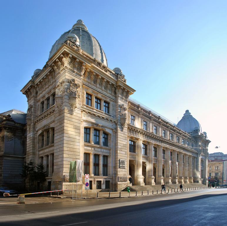 Color Apartments Downtown Bucarest Esterno foto
